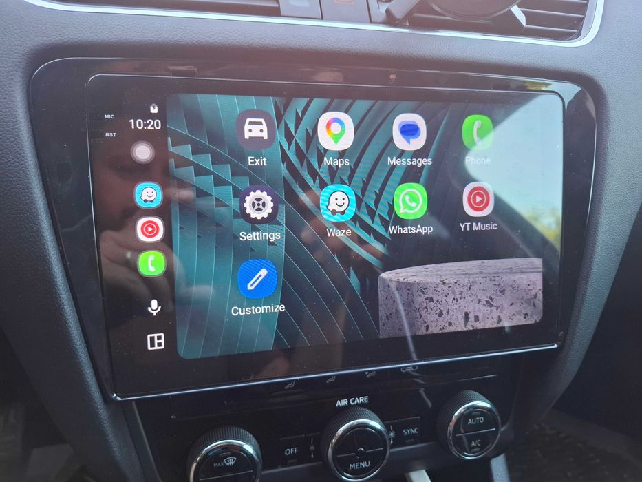 Navigatie 10.1 inch + rama adaptoare Skoda Octavia 3