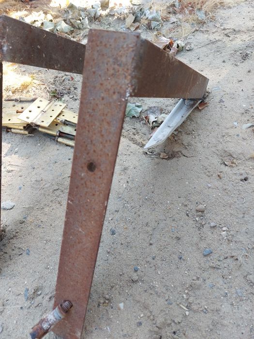 Темір кронштейн 90°