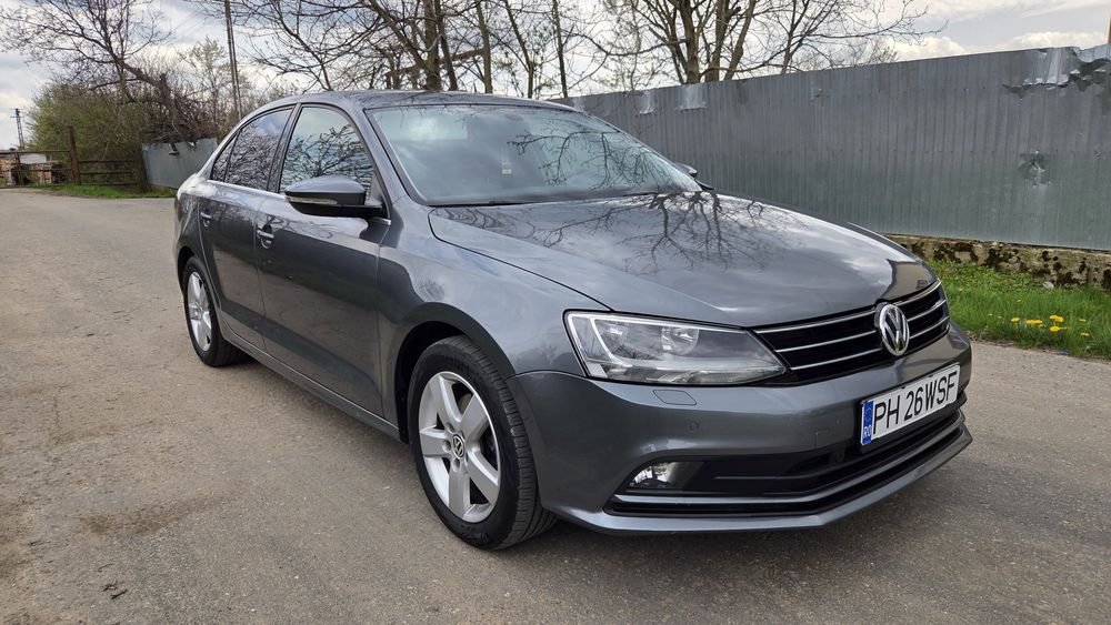 VW Jetta 2.0 Diesel DSG BlueMotion