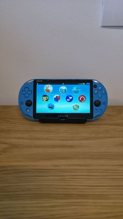 Playstation Vita 2000, Modat, 1500 jocuri, 10 in 1