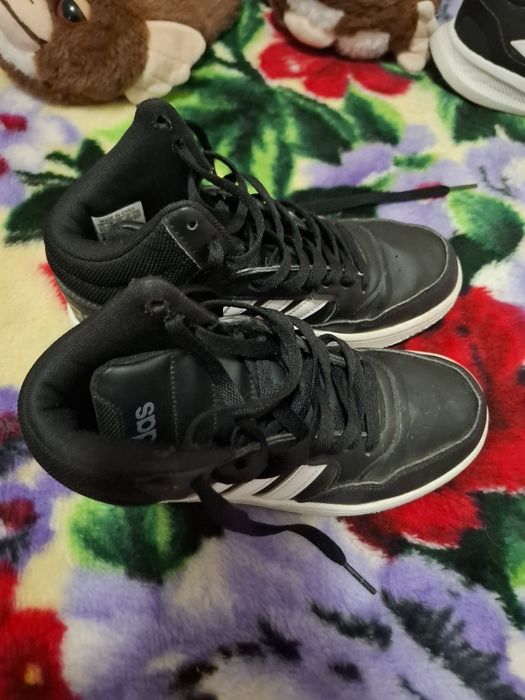 Ghete adidas,marimea 33