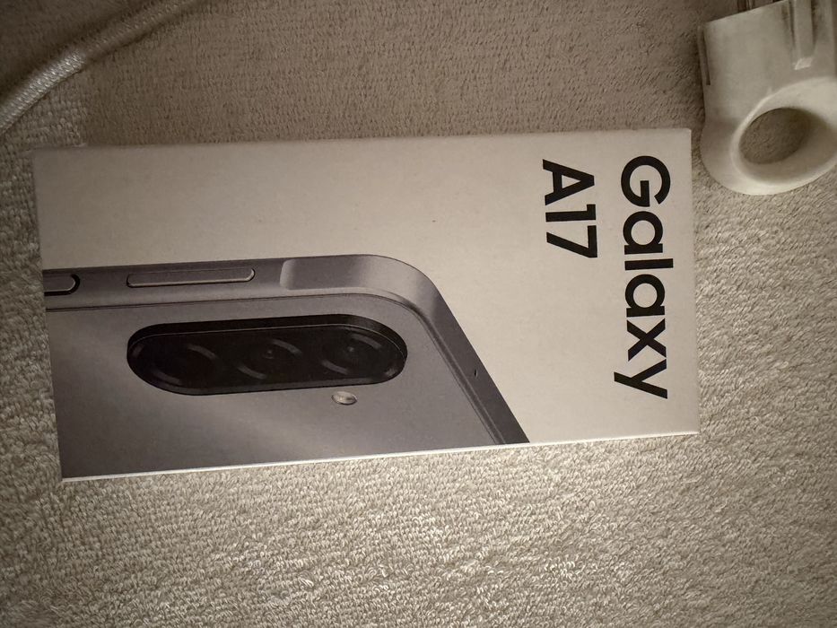 Samsung galaxy a 17