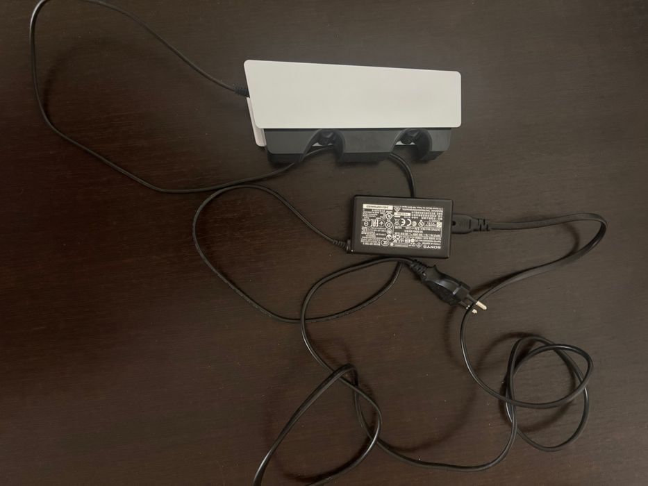 Контролер dualsense edge за playstation 5 + зарядно/поставка