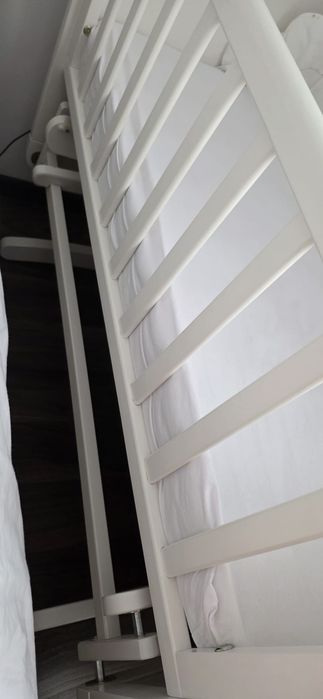 Patut bebe deluxe Mothercare cu balansoar alb L95 x l50 x h 80 cm