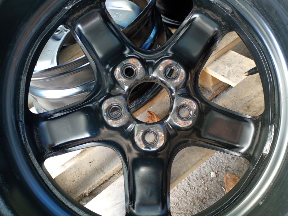 Почти нови 16-5х110 ЕТ39 6.5j Opel Astra H