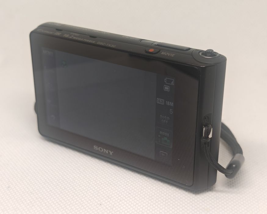 Sony Cyber-shot DSC-TX30 – Compact premium rezistent la apă | Obiectiv Carl Zeiss | Full HD