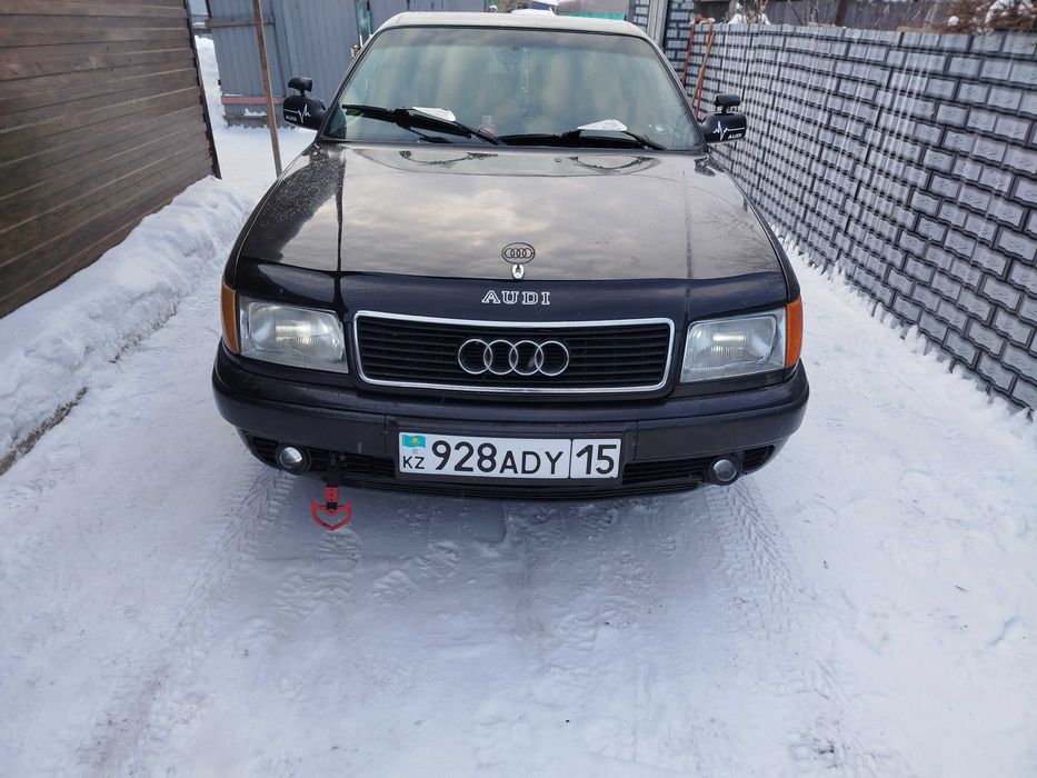 Продам Ауди 100 с4 2.6