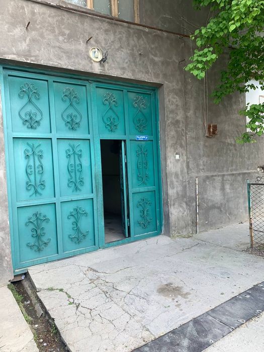 M.Fozilovda uy sotiladi 132000$