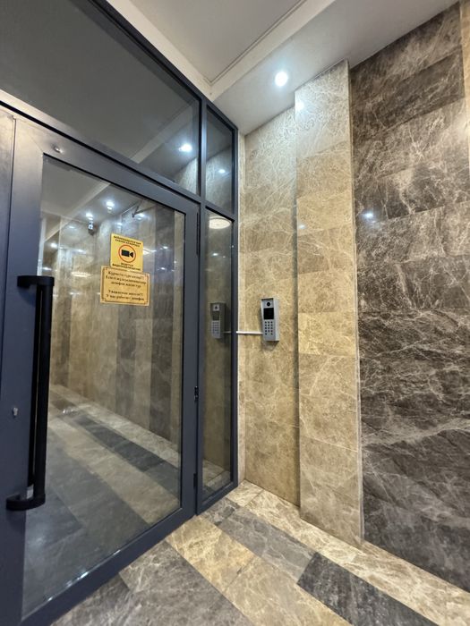 продается 2х квартира