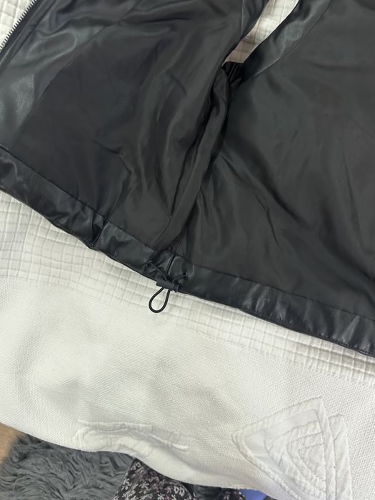 Vesta piele ecologica marime 34