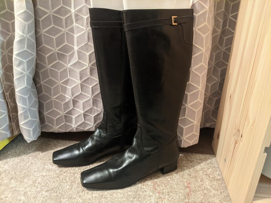 Кожаные демисезонные сапоги. Италия