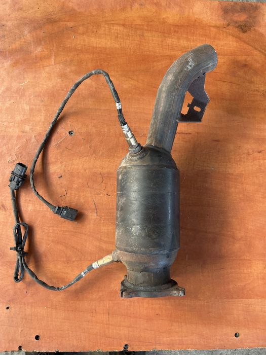 Catalizator Audi A4 B8 motor 2.0 TFSI benzina CDN