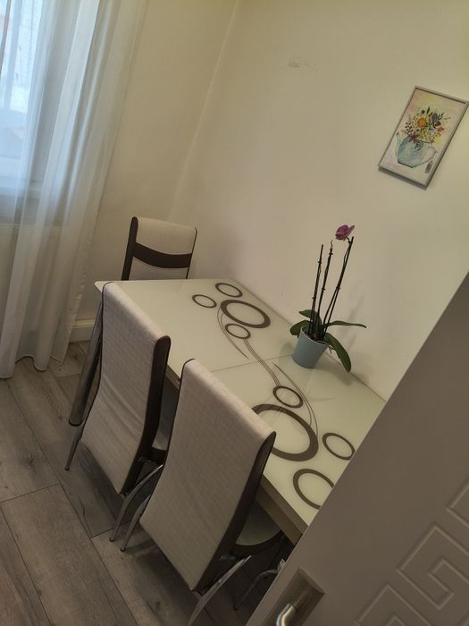 apartament 2 camere de închiriat în zona liceului sportiv/ Cetate/ Alba iulia