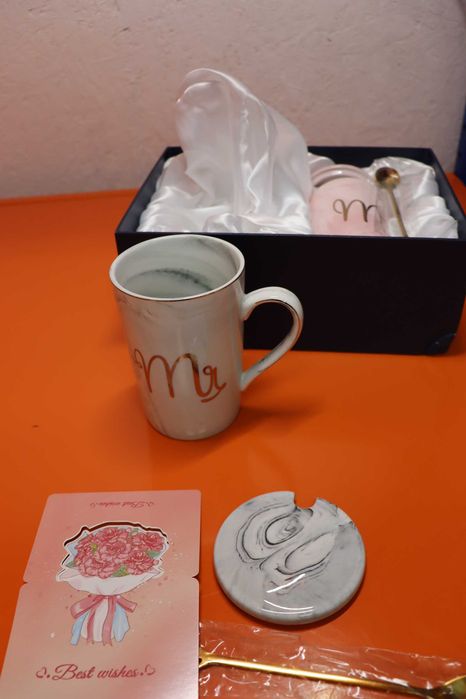 Комплект чаши за него и за нея Mr. и Ms.