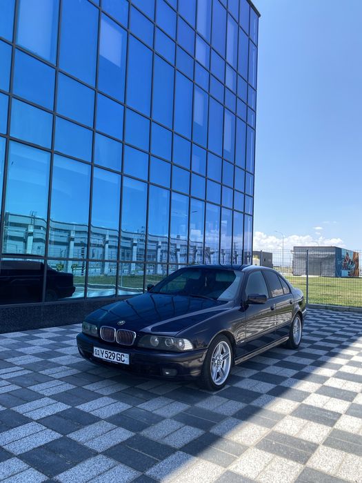 BMW E39 520i 1998