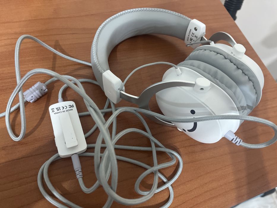 Наушники FIFINE h9