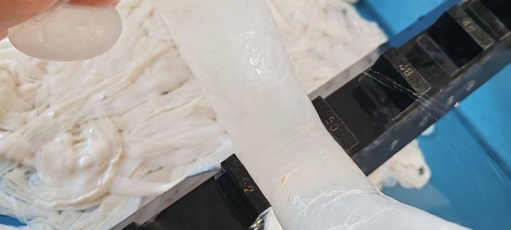 Черева свиная, баранья, синюга пластифицированная.