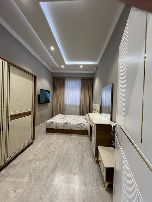 #159 Замона тўйхонаси рўпараси 170м²  6/3-4/4 дуплекс сотилади