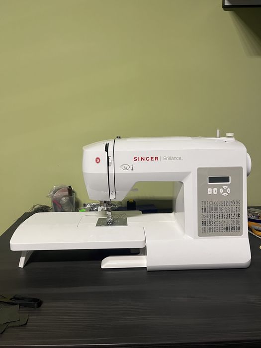 Шевна машина Singer Brilliance 6180