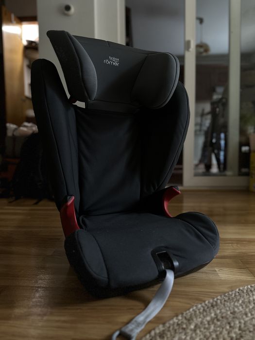 Scaun auto pentru copii 15-36 Britax Römer Kidfix ISOFIX