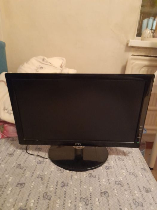 Монитор VGA DVI.