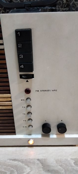 Aparat radio vintigi
