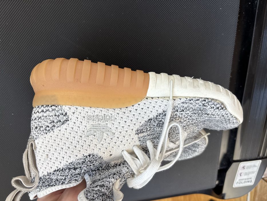 Adidas Tubular.