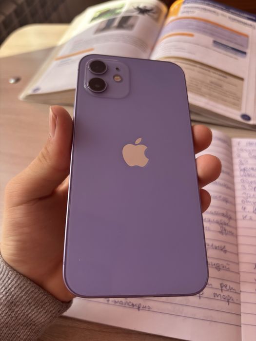 айфон 12, 79 акб