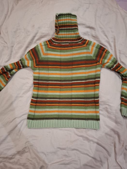 Зелен шарен дамски пуловер