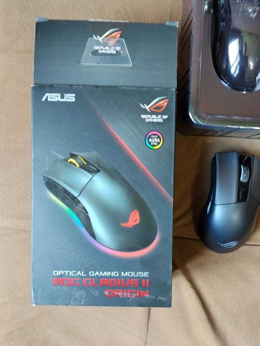 Геймърска мишка ASUS ROG Gladius II Origin 12000 DPI