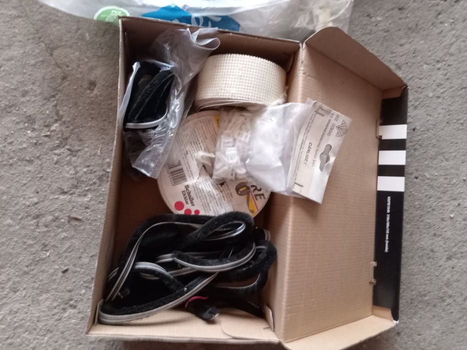 Sisteme montaj jaluzele verticale