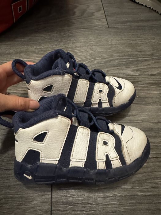 Nike Adidași Copii Air More Uptempo marime 25