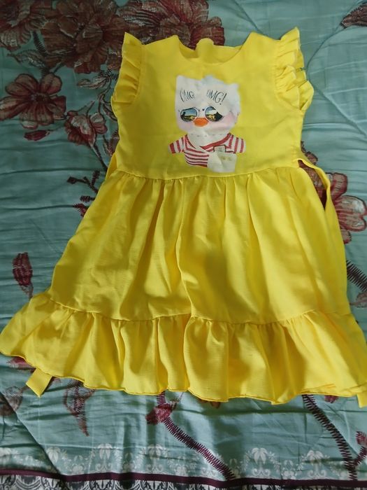 Продам детские платья