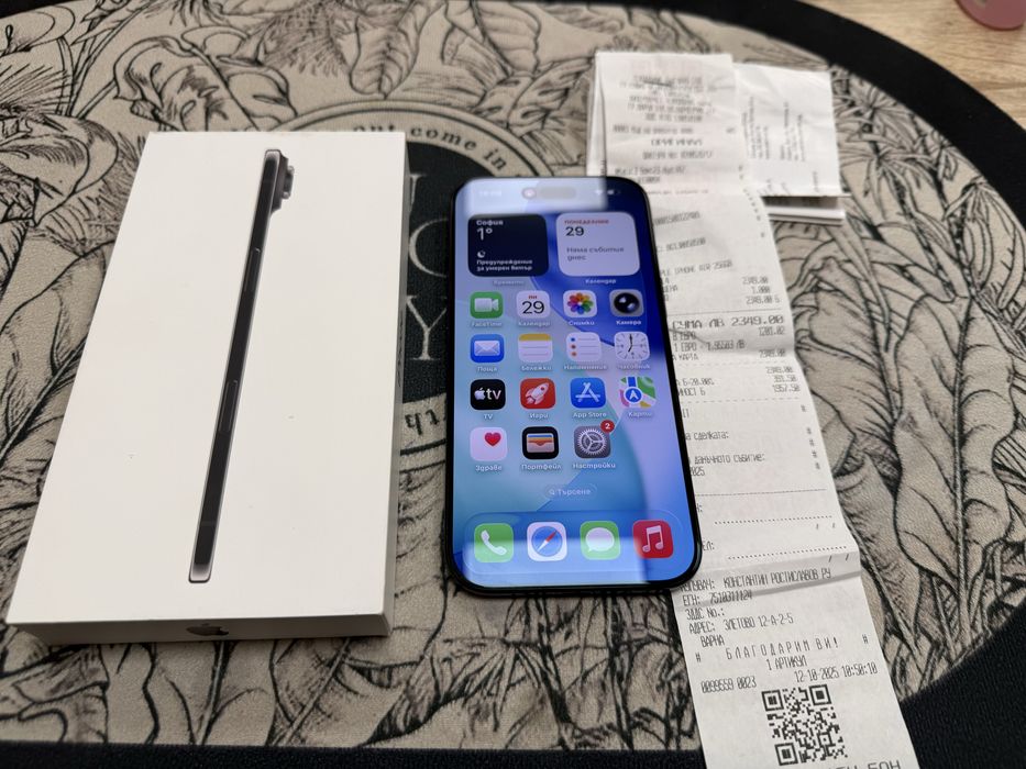 iPhone 17 Air 256gb - на 2 месеца, гаранция