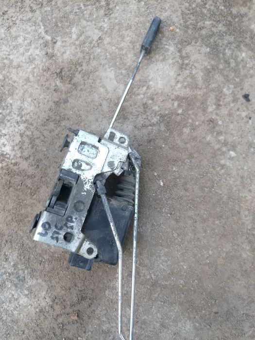 Broasca,balama,cheder usa,oglinda,macara,motoras,geam Dacia Logan 2008