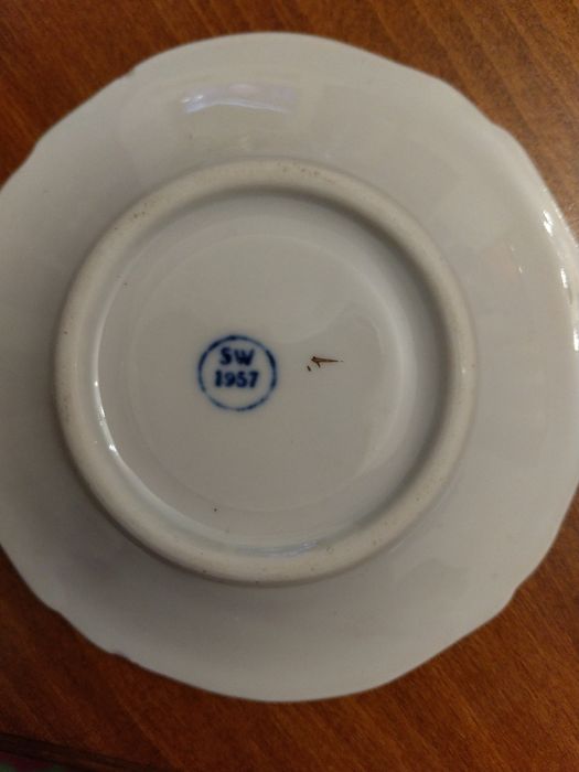 Старинни предмети, антик, 1957г.