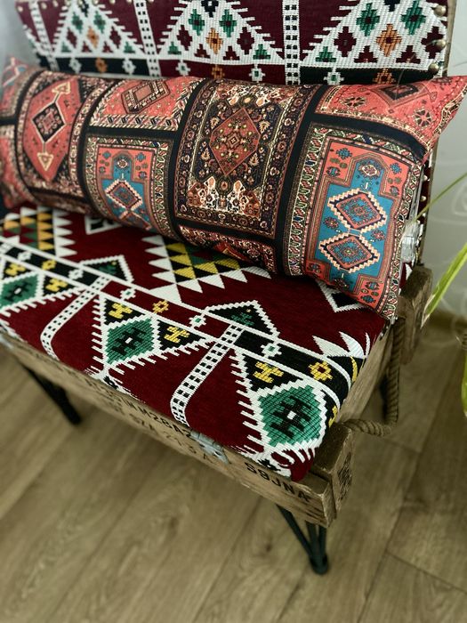 Канапе воевен сандък стил отоман