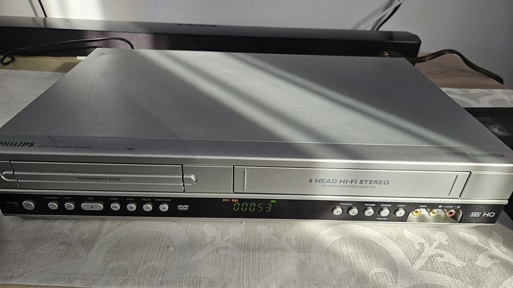 Combo Philips,Dvd player/vhs recorder