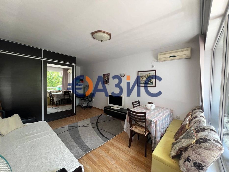 Продава се Едностаен апартамент в Несебър - 46 кв.м за 1500 €/кв.м - Снимка #1