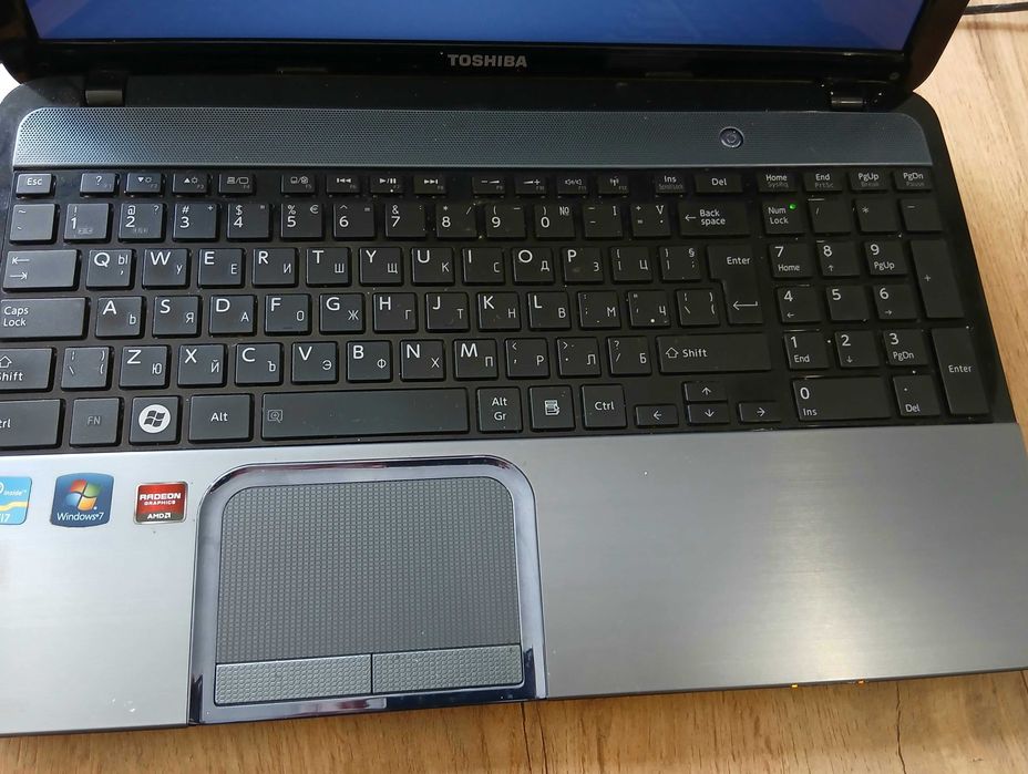 Toshiba Satellite i7 SSD