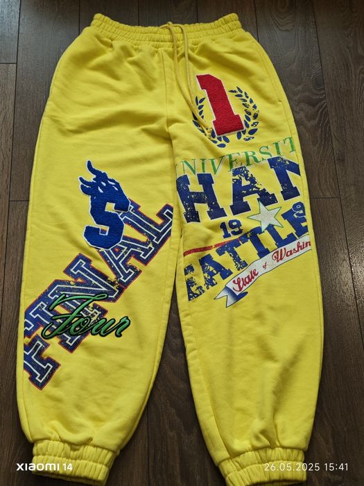 Нови долнища Bershka