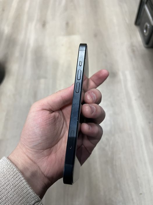 Iphone 14 в хорошом состояний