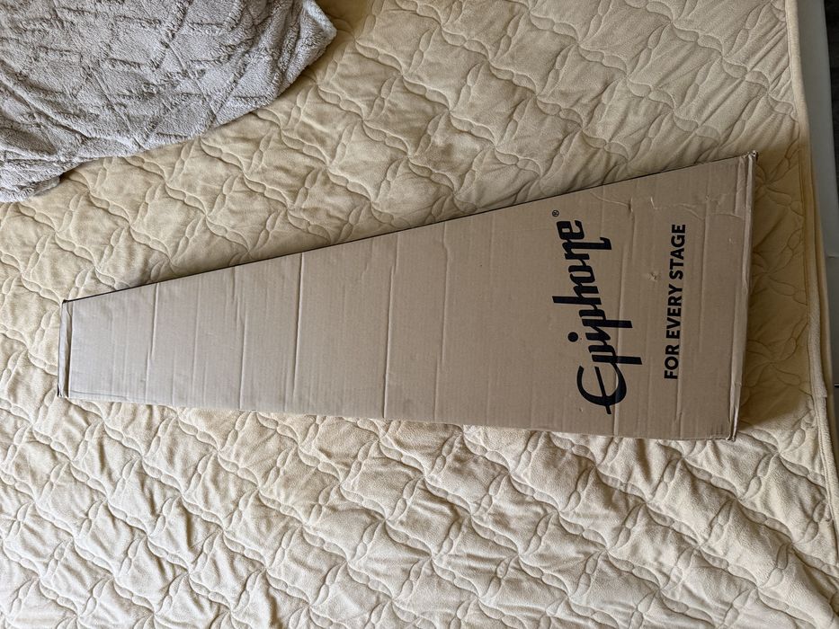 vand instrumente muzicale