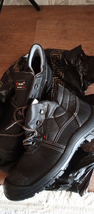 Обувь  кожа ботинки