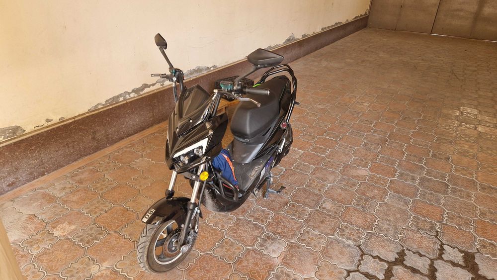 Мопед Скутер мото