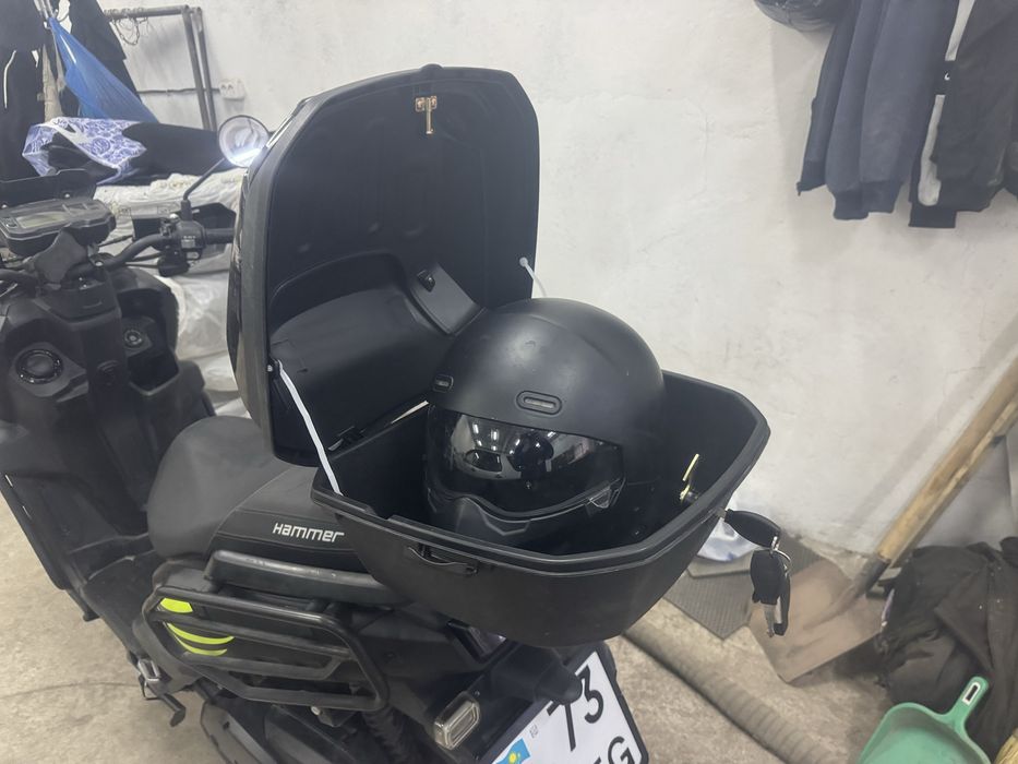 Срочно! Продам скутер Хаммер 150