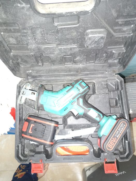 Bormasini fucrionabioe la probă