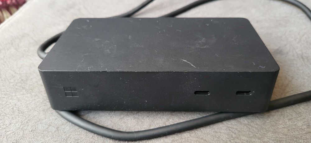 Docking Station Microsoft Surface 4K, Model 1917 fara alte accesori se vinde in timisoara trebuie testat