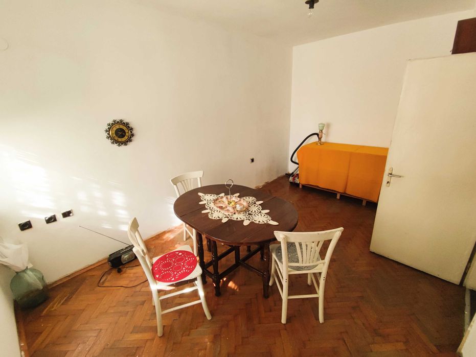 Дава се под наем Тристаен апартамент в Хасково, Дружба 1 - 88 кв.м за 178.5 € - Снимка #2