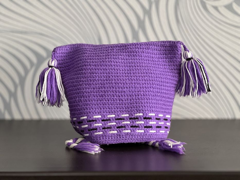 Детские шапочки и варежки